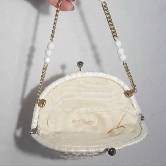 Vintage 60s Woven White Straw & Beaded Handbag by Marcus Brothers of Miami - Picture 7 of 16